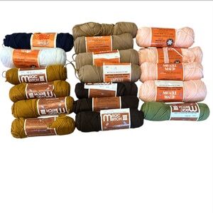 VINTAGE ⭐️ MIRACLE MATCH ACRYLIC YARN BUNDLE 18 pcs